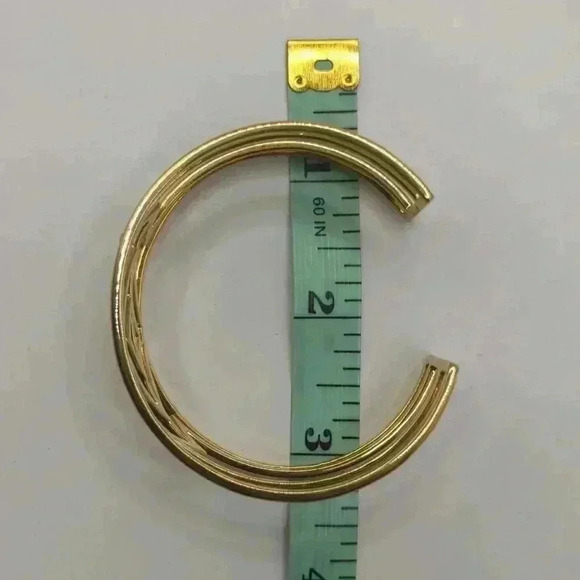 Stella & dot Sphinx Cuff - Picture 5 of 6